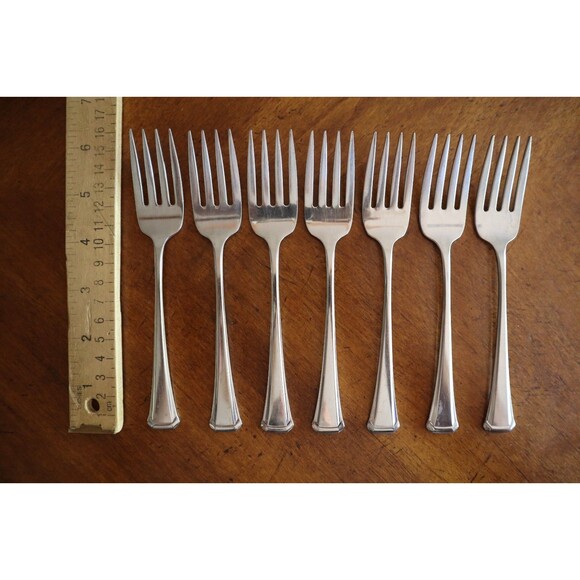 Lot Of 7x Oneida Maestro St Leger SSS Stainless Flatware Salad Forks 6.2” USA - Picture 1 of 8